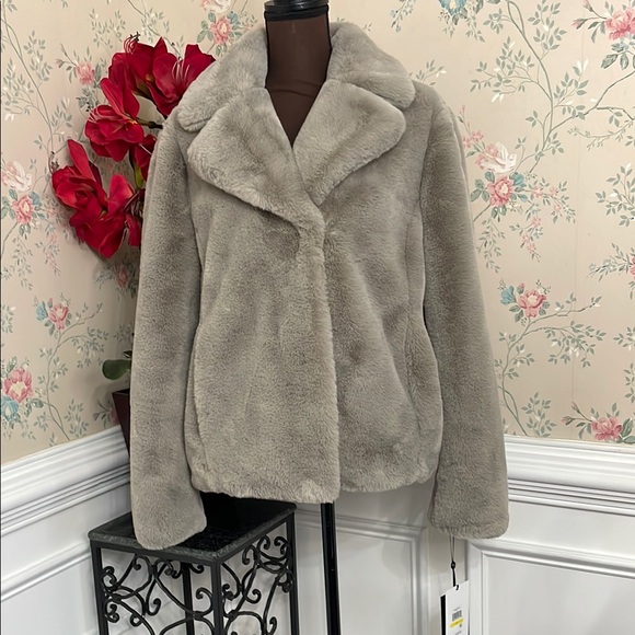 NWT DKNY Silver Grey Lux Faux Fur Lined Pockets Jacket M - Picture 1 of 6